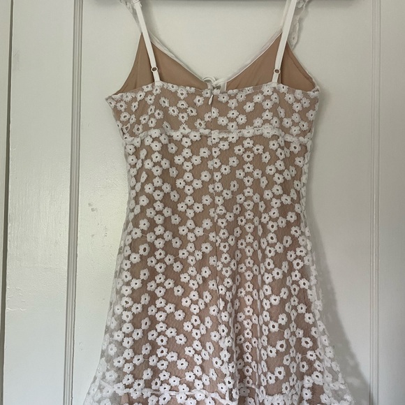 Lulus Charmaine White Embroidered Mini dress, size XS - Picture 6 of 6